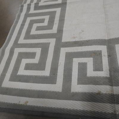 Auto Drive 9" x 12" Gray Reversible RV Outdoor Patio Mat, Used