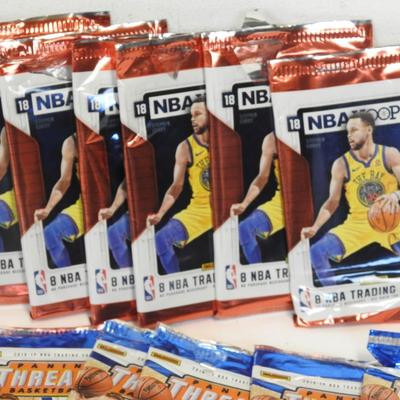 18 Open Packages Basketball Trading Cards