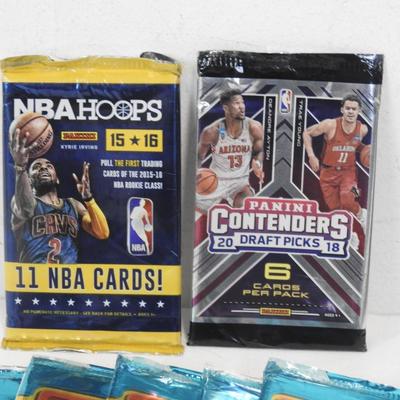 18 Open Packages Basketball Trading Cards