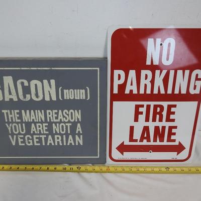 2 pc Wall Decor: Wooden "Bacon" (14x16) & Metal "No Parking" (12x18)