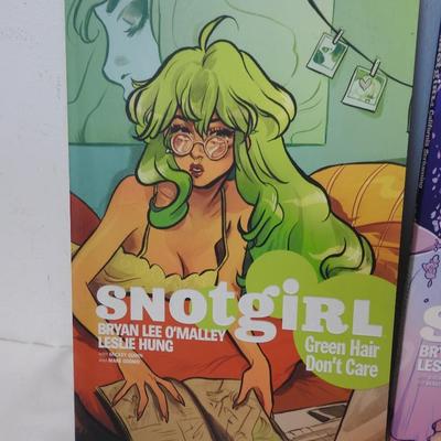 3 Graphic Novel Books: Snotgirl Volumes 1 & 2, Giant Days