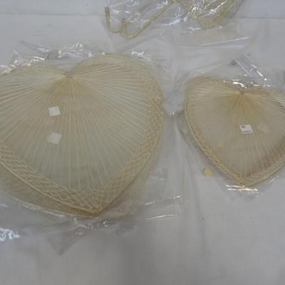 20 Pcs Rattan/Wicker 80's Decor-Natural & Light Pink-Vintage-New