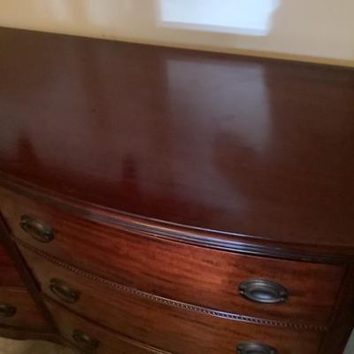 Federal style early 50â€™s dresser