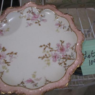 Home Decor-- lamp, sewing box,