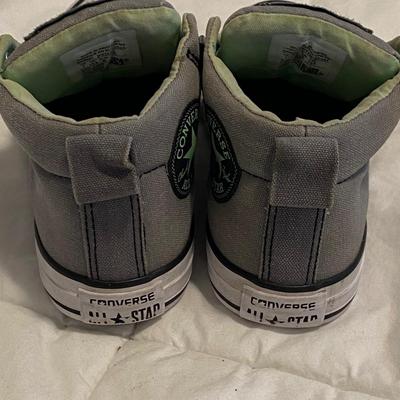 Kids Converse shoes size 1