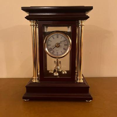 The Bombay Company Clock (FR-MG)