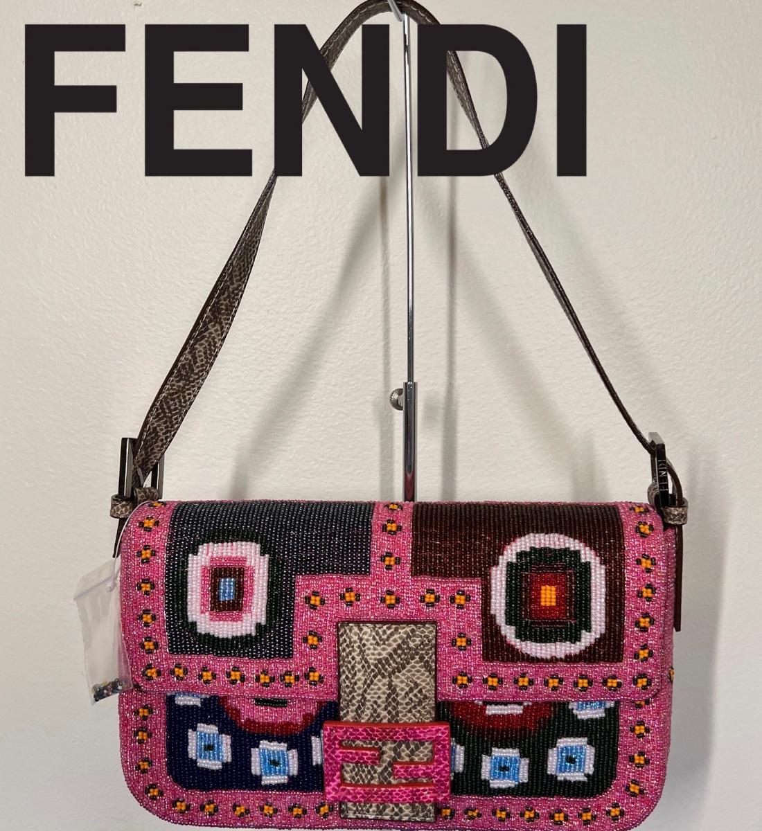 Vintage Fendi pistone Beaded