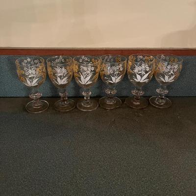 Hand Blown Painted Decanter With Six Glasses (FR-MG)