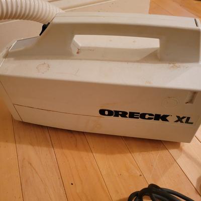 Oreck XL Upright and Handheld Vacuums (BR2-DW)
