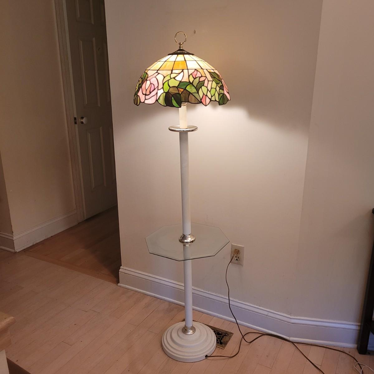 Tiffany Style Floor Lamp with Glass Table (LRCE)