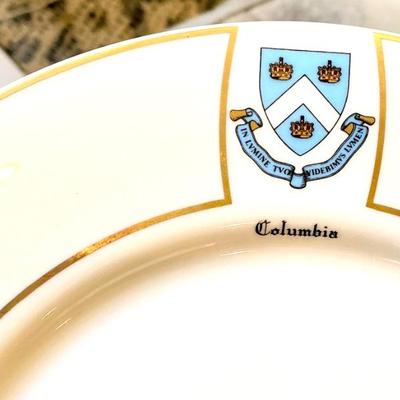 Columbia University  Plate  w Crest  and gilt border