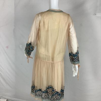301 Antique Original 1920's Floral Embroidered Flapper Dress