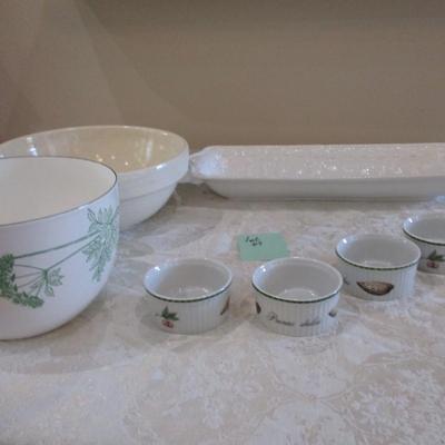 Bowl Set w/Ramekin Bowls
