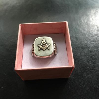 MASONIC GOLD AND SILVER RING