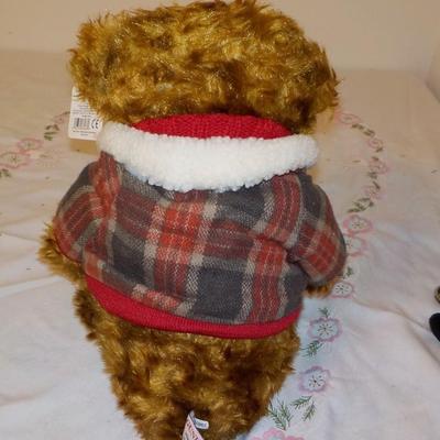 " Gund's Mr. Hagen Teddy Bear..