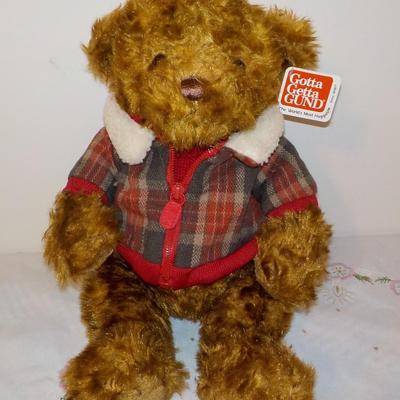 " Gund's Mr. Hagen Teddy Bear..