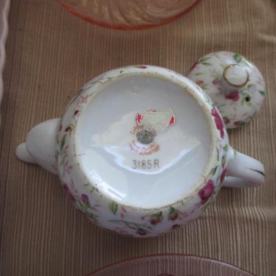 Lefton Teapot/Pink Milk Glass/Pink Depression Glass