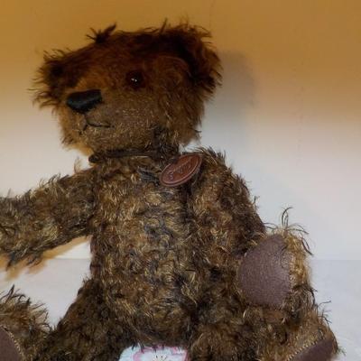 Limited Gund Gold  Label " Gregory".