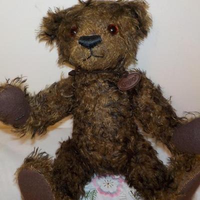 Limited Gund Gold  Label " Gregory".