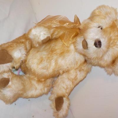 Gund's Stunning Rourke Bear.