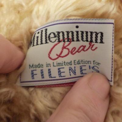 Millennium Bear 2000.