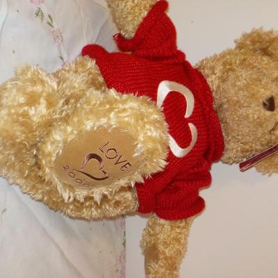 Millennium Bear 2000.