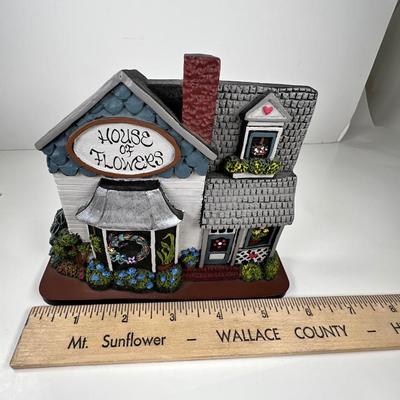 Brandywine Collectibles Stone cast House of Flowers