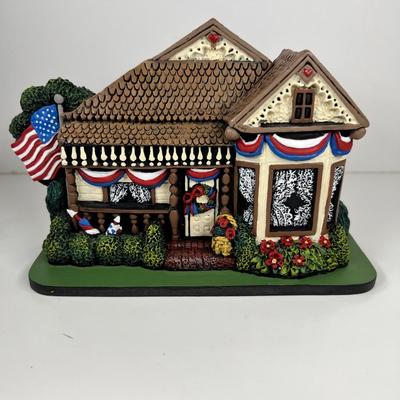 Brandywine Collectibles Stone cast 4th of July Cottage