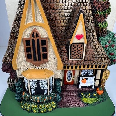 Brandywine Collectibles Stone cast 1971 Cottage