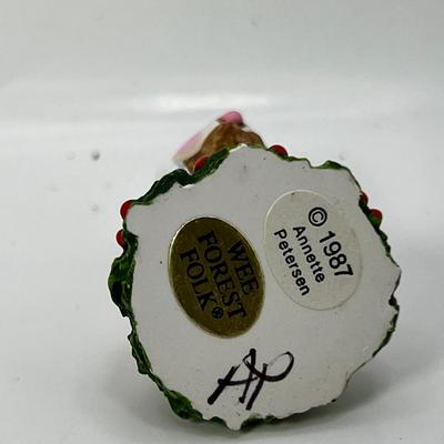 Wee Forest Folk Pagent Angel with Holly M-145b