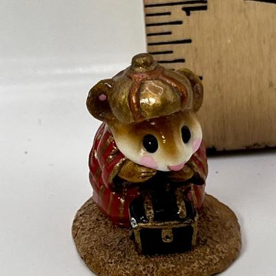 Wee Forest Folk Wise Man Kneeling M-121C
