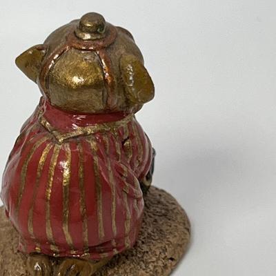 Wee Forest Folk Wise Man Kneeling M-121C