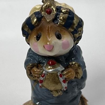 Wee Forest Folk Wise Man with turban M-121A
