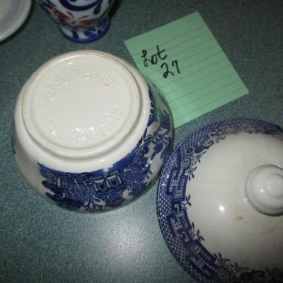 Churchill England Pottery/Salt & Pepper Shakers