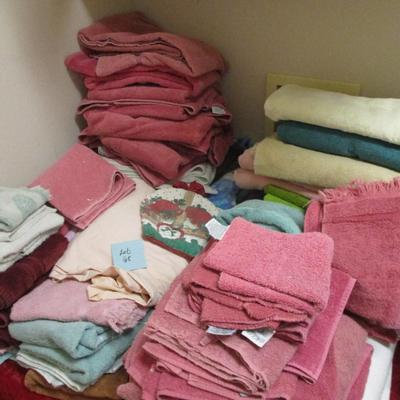 Assorted Bath Towels