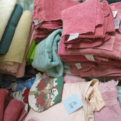 Assorted Bath Towels
