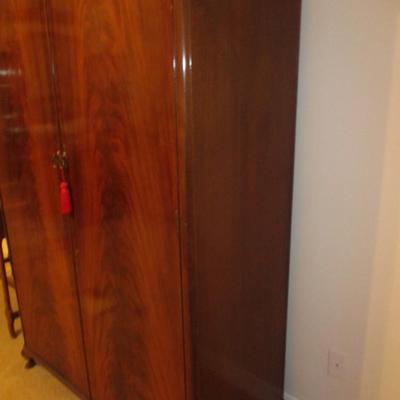 Armoire