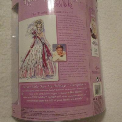 Barbie-Holiday Bob Mackie 2005