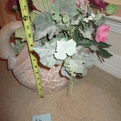 Swan Vase w/Artificial Flowers