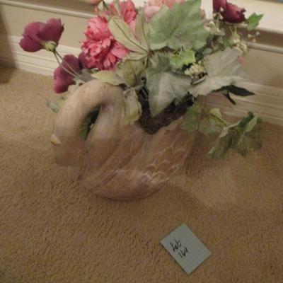 Swan Vase w/Artificial Flowers