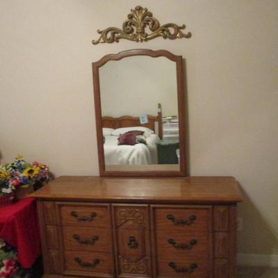 Thomasville Dresser and Mirror