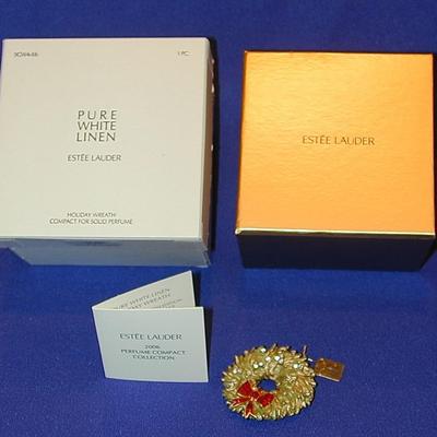Estee Lauder Pure White Linen Holiday Wreath Solid Perfume Compact Lot 26