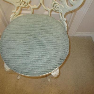 Metal Powder Chair