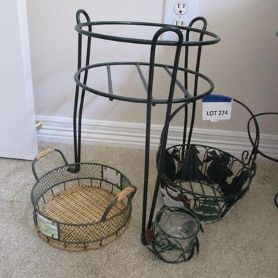 Plant Stands/Baskets