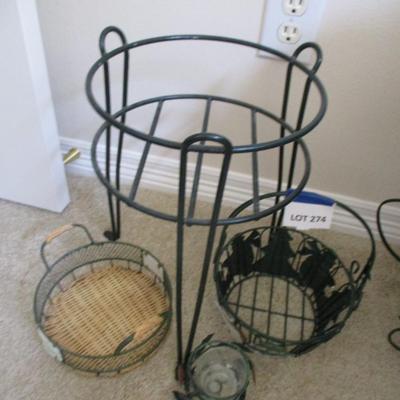 Plant Stands/Baskets