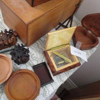 Wooden Music Boxes/Keepsake boxes