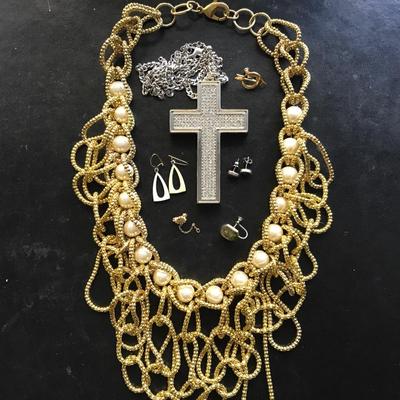 ESTATE JEWELRY