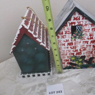 Holiday Painted Birdhouses