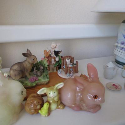 Small Night Lamp, Bunny Collectibles