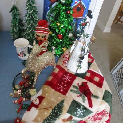 Holiday=- Throw, Trees